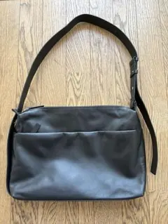 お値下げ中【ear PAPILLONNER】2WAYレザーショルダーバッグ