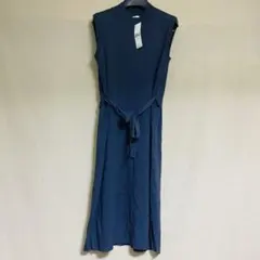 新品　GU ジーユー　ハイネックニットワンピース　ノースリーブ