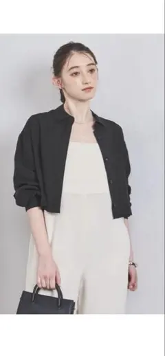 【新品未使用】UNITED ARROWS/ブラック クロップド丈 長袖シャツのサムネイル