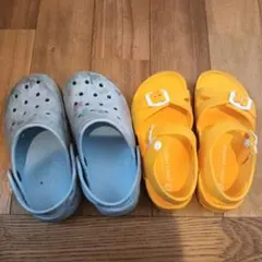青花柄クロッグと黄色サンダルセット