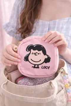 ⭐️【新品未使用】スヌーピー ルーシー ポーチ ピンク 小物入れ コインケース
