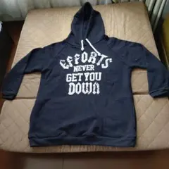 黒 フード付きパーカー EFFORTS NEVER GET YOU DOWN