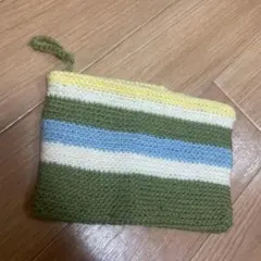 ハンドメイド ニットポーチ ボーダー柄 グリーン ブルー イエロー
