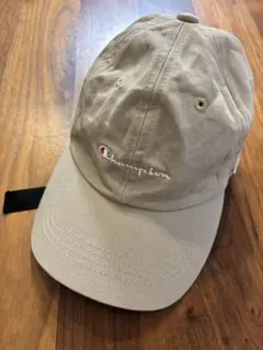 Champion ベージュキャップ LOVE TOXIC