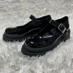 ★未使用級★ZARA エナメルストラップシューズ 38