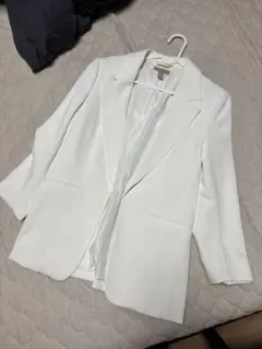 H&M ホワイトテーラードジャケットのサムネイル