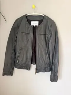 ビューティーアンドユース　羊革　グレー レザージャケット