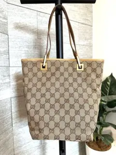 グッチ　トートバッグ　GG柄　GGキャンバス　金具　キャンバス　ベージュ