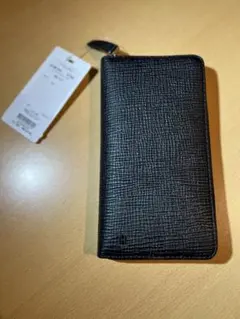 【新品・未使用】TOMMY HILFIGER ブラック 長財布(１点のみ)