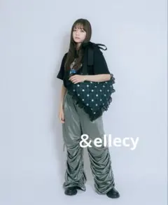 HIAND ⭐︎新品⭐︎ スモール フリル ハートバック - メルカリ