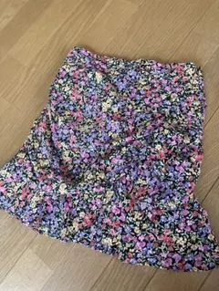 【新品未使用】ZARA フレアスカート XS 花柄 2587158330