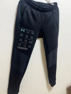 アンダーアーマーUAハイブリッド ニットパンツ　M 要説明欄