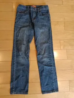 Item thumbnail for item 451b73ad-bf2b-4f3d-8f08-0a0908c78848