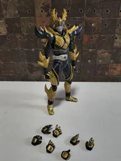 仮面ライダークウガ ライジングアルティメットフォーム S.H.Figuarts
