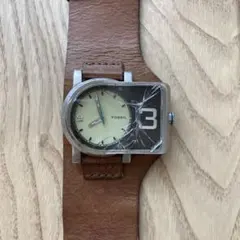 FOSSIL スクエアデザイン 時計のサムネイル