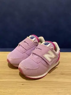 【水洗済】ニューバランス　12cmキッズ　スニーカー　220 ピンク