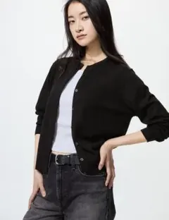 完売品 UNIQLO ユニクロ メリノウール クルーネックカーディガン L 黒