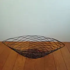 古道具屋　ワイヤーオーバルバスケット