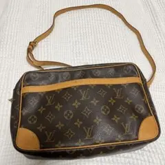 LOUIS VUITTON トロカデロ30のサムネイル