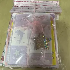 カラフルなデザインのメモ用紙セット　紙ものおすそ分け