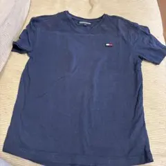 TOMMY HILFIGER ネイビー Vネック Tシャツ 122