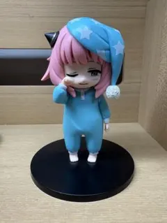 アーニャ フィギュアのサムネイル