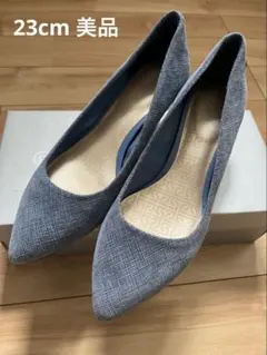 美品ROCKPORTパンプス　23センチ箱付きのサムネイル