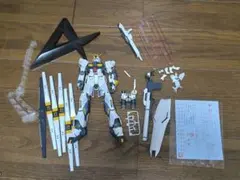 MG 1/100 νガンダム Ver.Ka 完成品のサムネイル