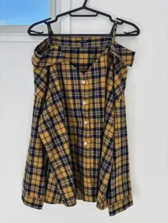 オフショルダー チェック柄シャツ