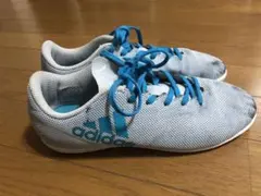 アディダス　フットサルシューズ24センチ