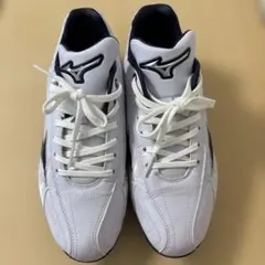 MIZUNO 소프트볼 스파이크 화이트 네이비