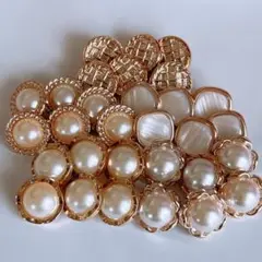 Eデザインボタン約21mm 色々30個 ハンドメイド 手芸 プラスチックボタン