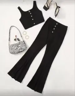 ブラック フレアパンツセットアップ