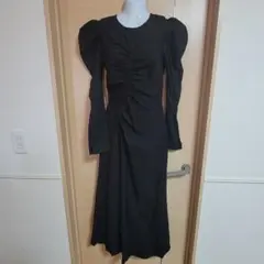 MOUSSY　黒いパフスリーブロングワンピース