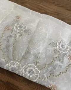 花柄刺繍 テーブルランナー 92×44cm アイボリー 新品 長期保管品