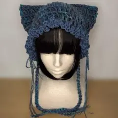 手編みのフリル仕立ての猫耳ニット帽❗️あご紐付き、y2k