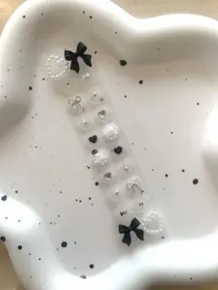 耳つぼジュエリー【匿名配送】土日も配達　即時発送　シルバー　ホワイト　ブラック