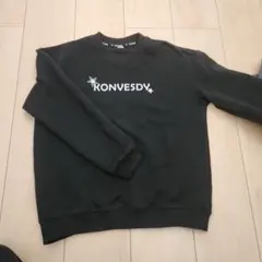 男女兼用 KONVESDY ブラック トレーナー 150