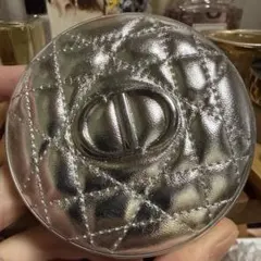 Dior ハイライトパウダー