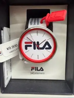 FILA 腕時計 クォーツ ホワイト レッド　男女兼用のサムネイル