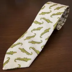 ワニ柄ネクタイ