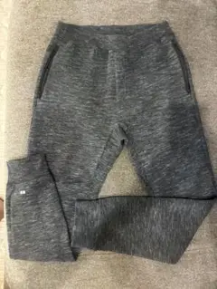 ユニクロ　ダークグレー スウェットパンツ 160cm