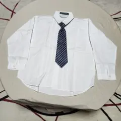ふし様専用　美品　ホワイト長袖シャツ 　ネクタイ付き　120cm