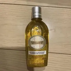 ロクシタン アーモンド モイスチャライジング　シャワーオイル　未開封　新品