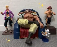 白ひげ海賊団5体セット1番くじ - メルカリ