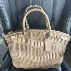 Item thumbnail for item e4060f75-f83f-4b50-b8fc-d84c7fea73d5