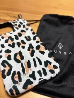 BURGA ヒョウ柄 iPhone15promaxケース