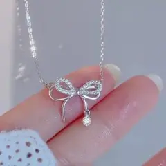 【即日発送】リボン ネックレス かわいい キラキラ おしゃれ レディース