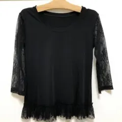 【トクコプルミエヴォル TOKUKO】カットソー　レース　Mサイズ　ブラックのサムネイル
