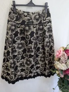 SALE　スーパービューティー2025秋冬ゴールド ジャガード織スカート44XL